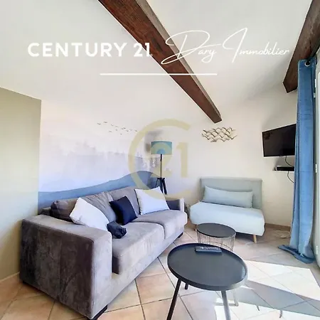 T3 En Triplex Dans Avec Piscine Calvi (Corsica)