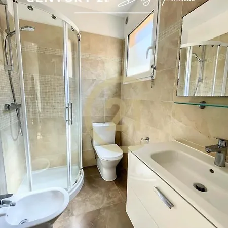 T3 En Triplex Dans Avec Piscine * Calvi (Corsica)